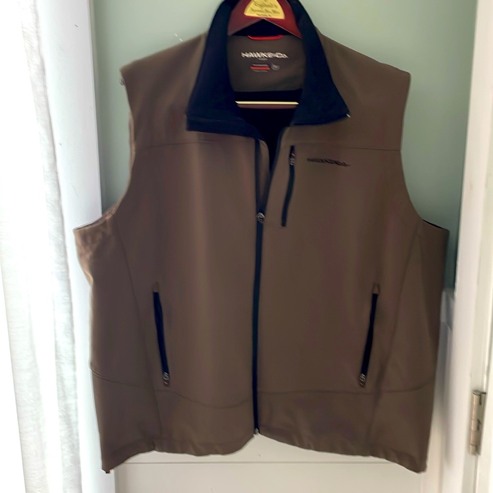 Men’s fleece and sport fiber lined vest